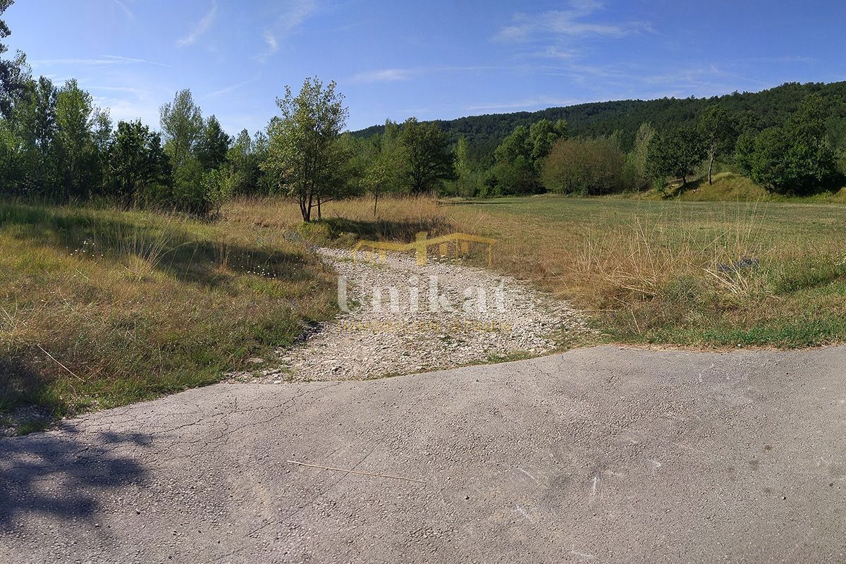 Ampio terreno ad uso ricettivo-turistico